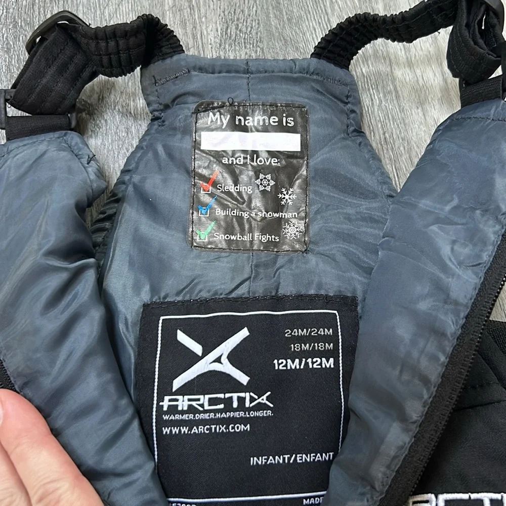 Infant Snow Bib black 12 mos - Picture 2 of 5